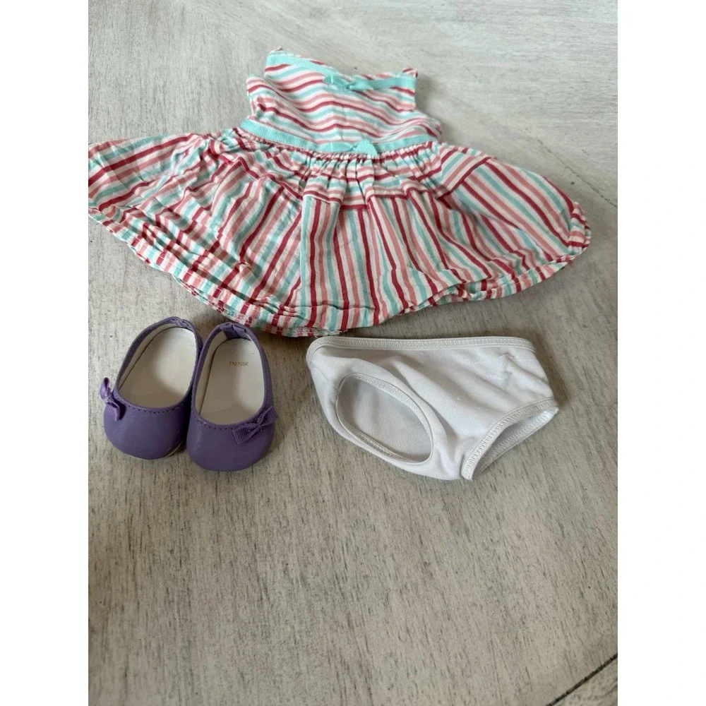 American Girl Maryellen Larkin Doll Strawberry-Blond Hair Hazel Eye Striped Dres